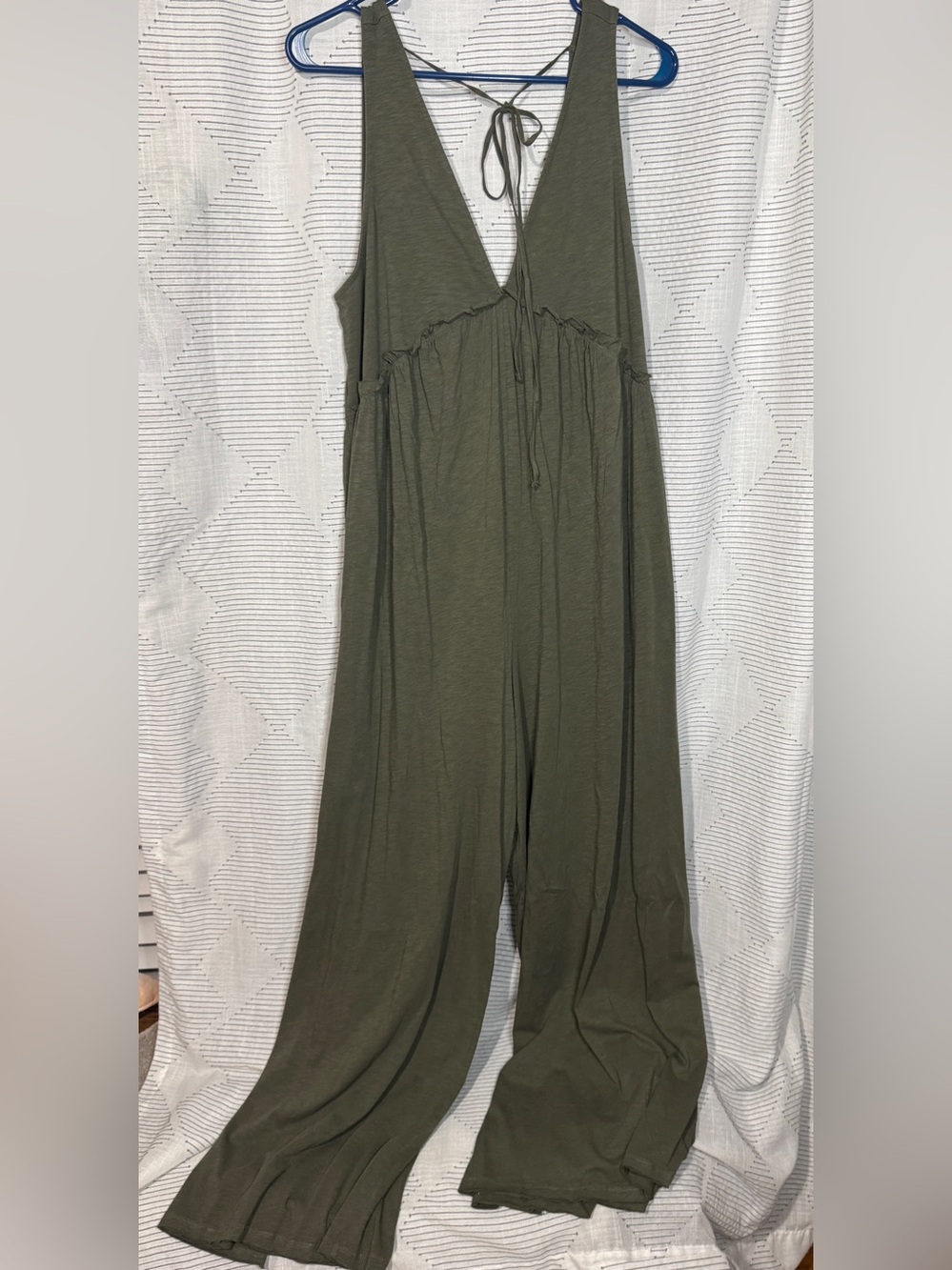American Eagle Outfitters Olive Green Sleeveless Wide-Leg Jumpsuit